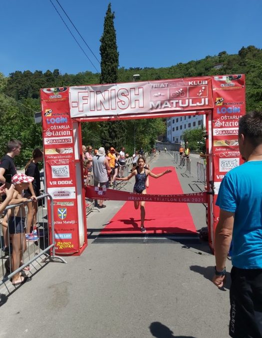 Uspjeh mladih Triatlon kluba Zadar na 6. TRIOP 2021. Preluk triatlonu – Početnica B. Korina Babara zlatna u Preluku!!