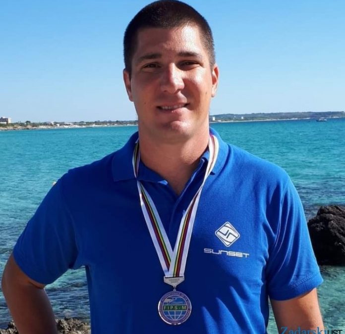 Ivan Galzina svjetski prvak, Hrvatskoj momčadsko zlato