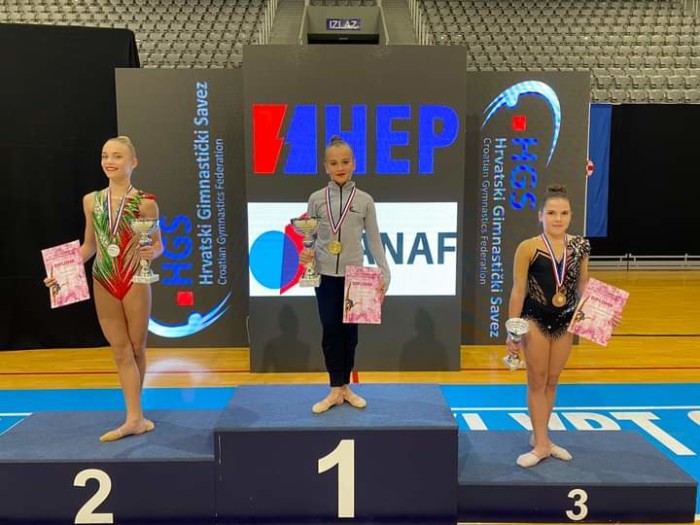 KRG SIRENA Noemi Deanne Marcikić brončana na PH u ritmičkoj gimnastici