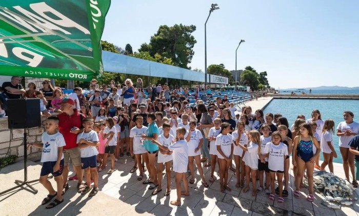 Održano tradicionalno ljetno županijsko natjecanje u plivanju na bazenu Kolovare