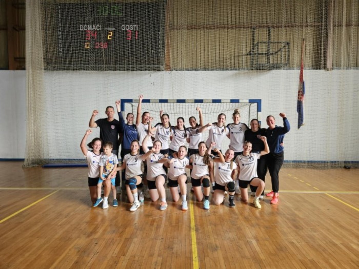 Povijesni derbi u Mocirama: Donat slavio protiv ŽRK Zadra 34:31