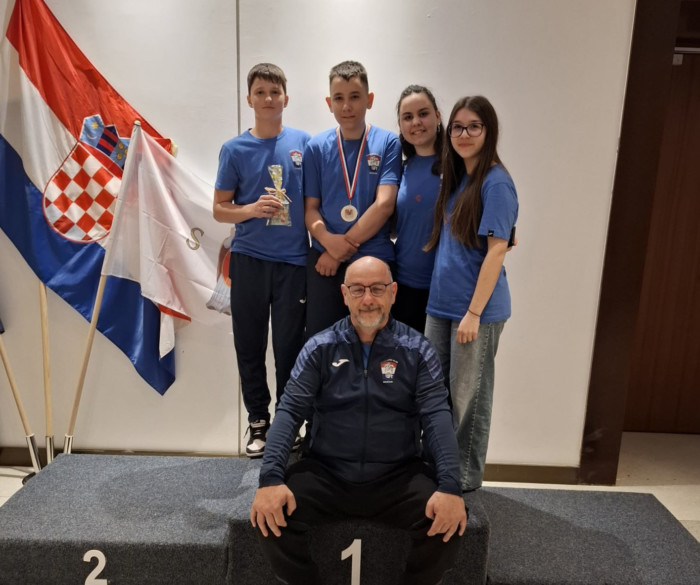 ZRAČNA PUŠKA Zadranin Rafael Puhalović osvojio drugo mjesto na Državnom prvenstvu u streljaštvu